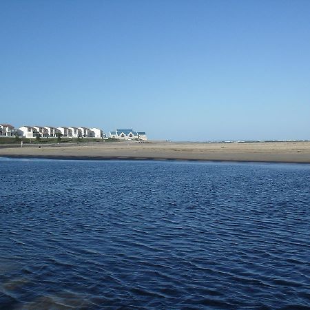 位于蓝水湾的1卧室公寓-30平方米|带1个独立浴室 伊丽莎白港 外观 照片