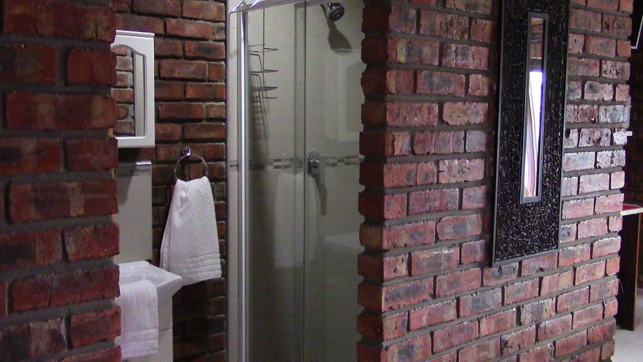 位于蓝水湾的1卧室公寓-30平方米|带1个独立浴室 伊丽莎白港 外观 照片